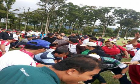 Tim tarik tambang Kota Denpasar HAB ke 68