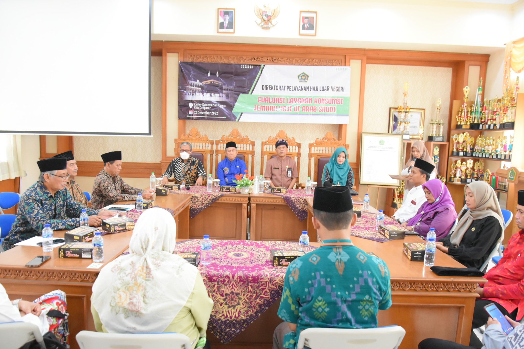 Evaluasi Layanan Konsumsi Jemaah Haji di Arab Saudi Tahun 1443/2022M oleh Dirjen Pelayanan Haji Luar Negeri Kementerian Agama RI