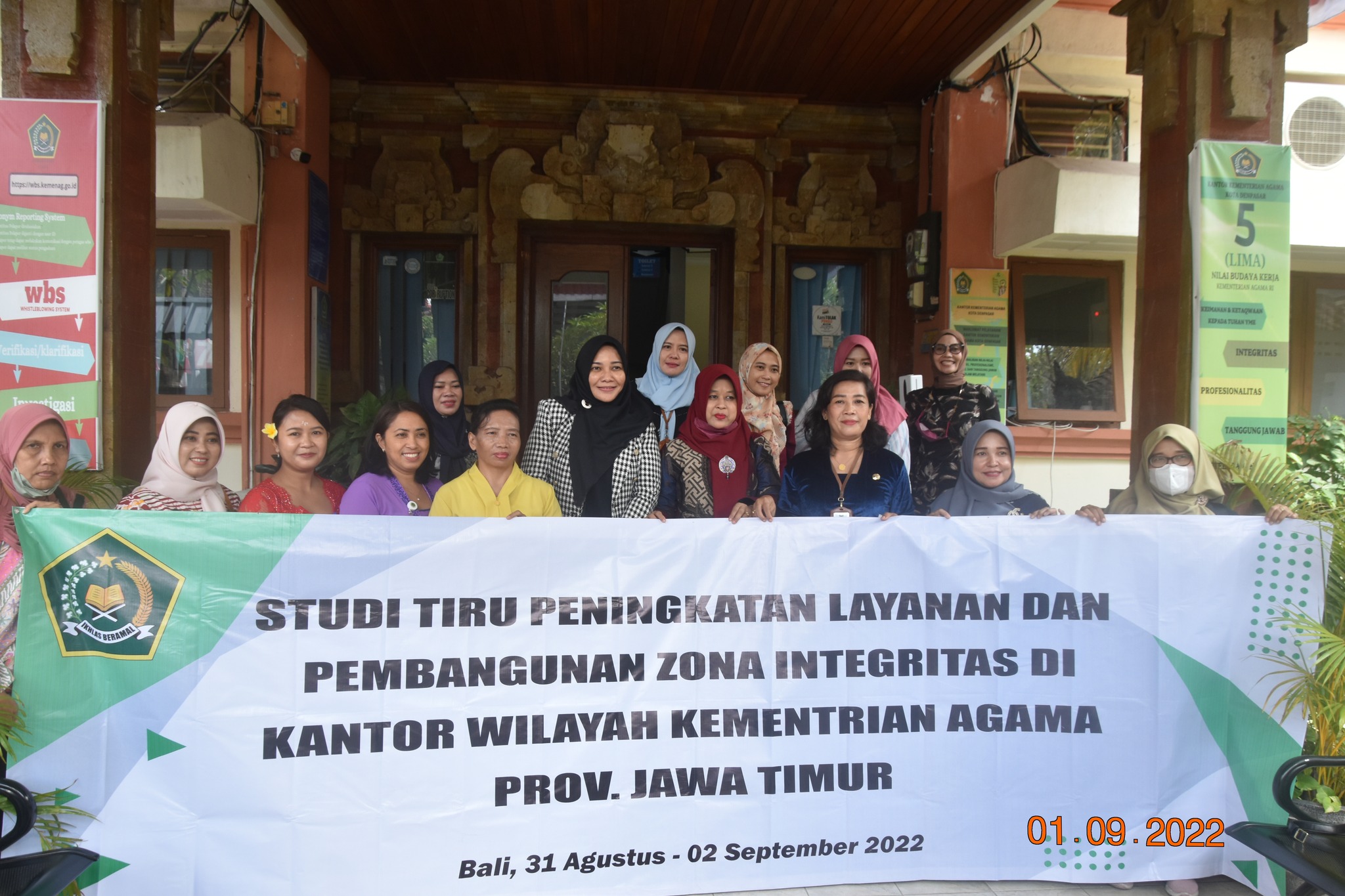 Jajaran Kanwil Kementerian Agama Provinsi Jawa Timur Lakukan Monitoring ke Ruang PTSP 