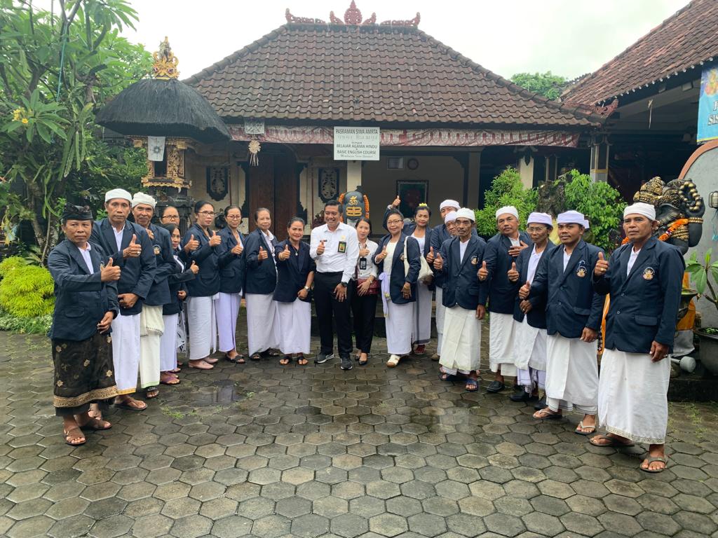 Terkait Visitasi Pasraman, Kasi Pendidikan Hindu Lakukan Monitoring