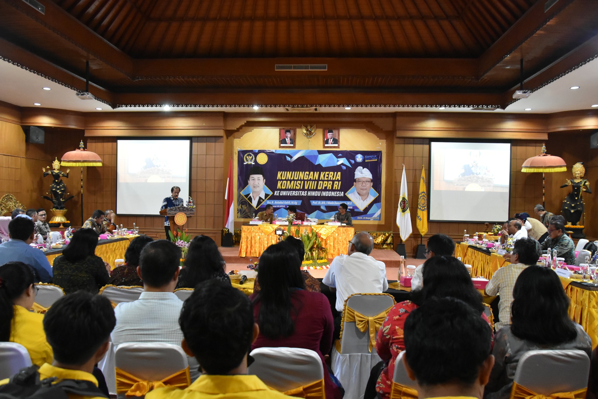 Kunjungan Kerja Komisi VIII DPR RI ke UNHI Denpasar