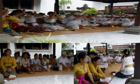 Purnama Sasih Kawulu Ring Kantor Kementerian Agama Kota Denpasar