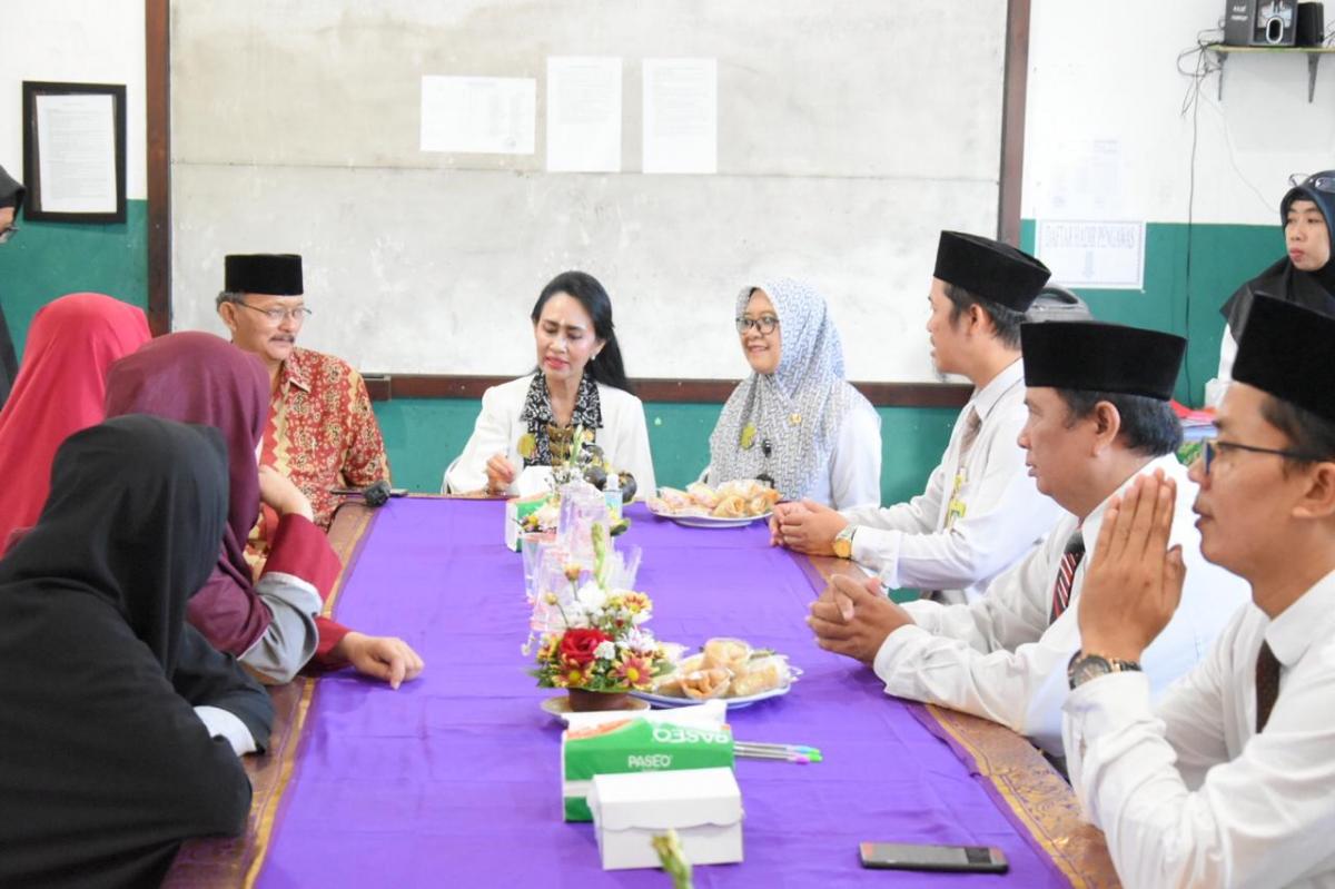 Monitoring dan Evaluasi (Monev) UAMBN-BK MTs