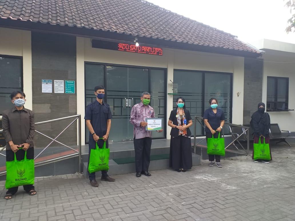 Kerjasama Dengan Baznas Denpasar, Pembagian Sembako Untuk Honorer
