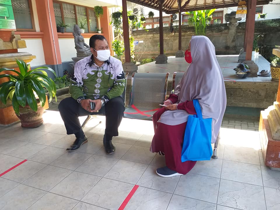 Wawancara Singkat Ketua Tim dan Guru Pendis di Tengah Pelaksanaan Pemantauan dan Penilaian