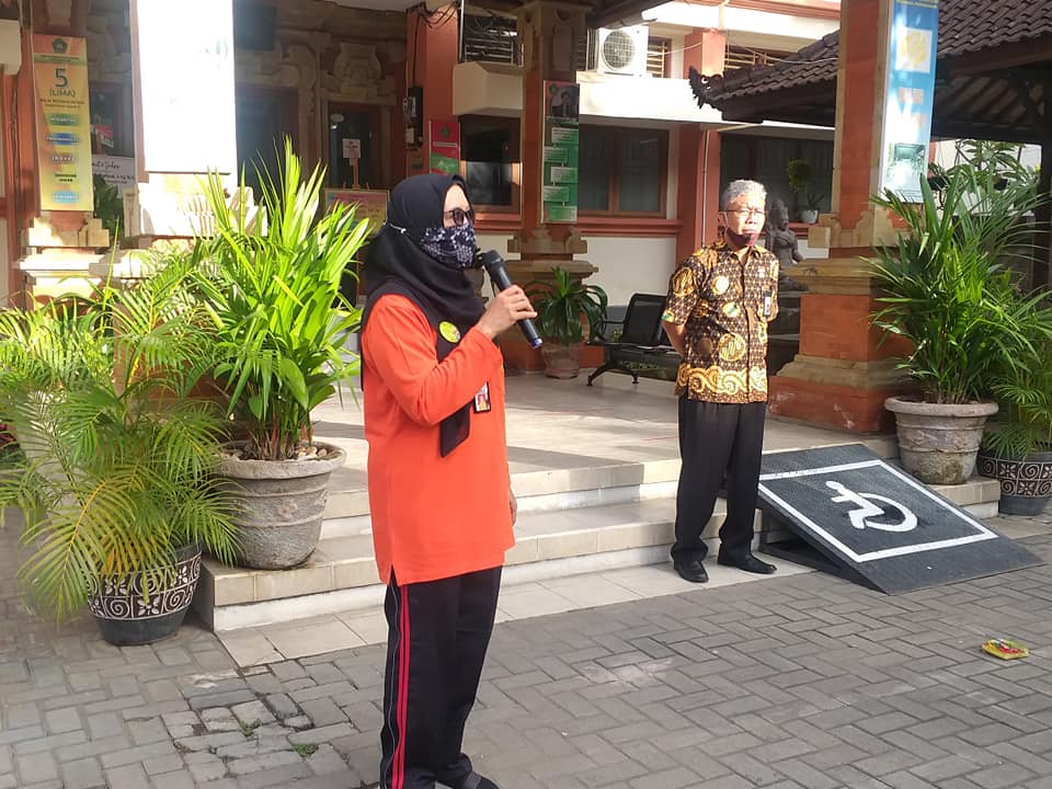 Kasi Pendis Upayakan Jajaran Seragam Berpakaian