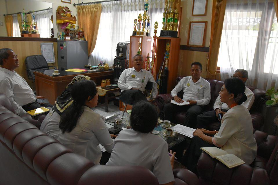 Rapat Rutin Bulanan Satker Kantor Kementerian Agama Kota Denpasar