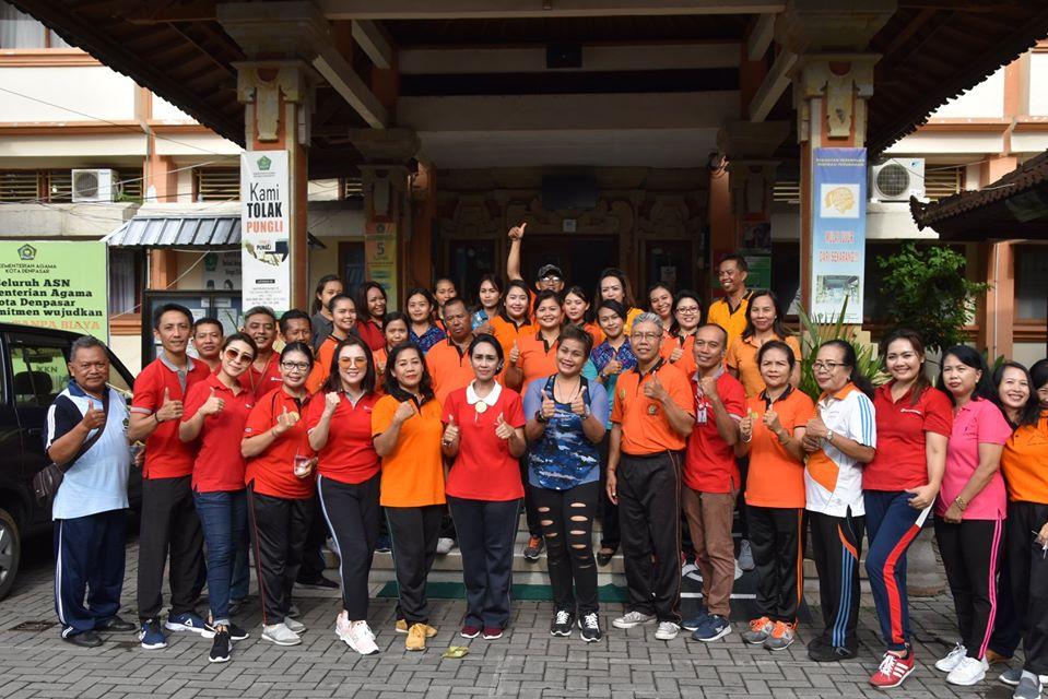 Senam Sehat di hari Jumat