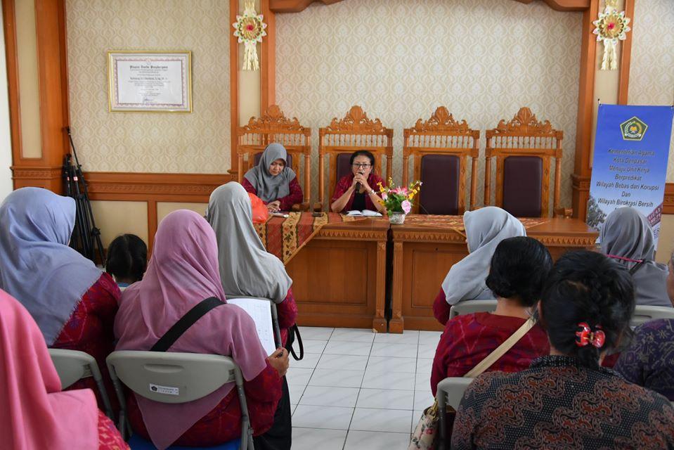 Pertemuan Dharma Wanita Kementerian Agama Kota Denpasar
