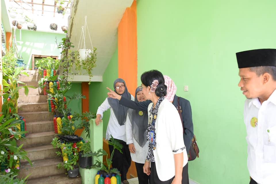 Jintomang Kunjungi MIN Denpasar