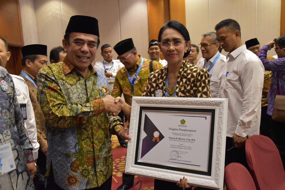 Komang Sri Marheni Raih Penghargaan Pimpinan Satker Inspiratif dan Inovatif