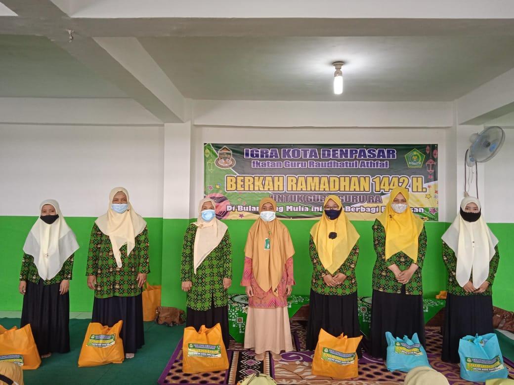 Berbagi Berkah di Bulan Ramadan Bersama IGRA Kota Denpasar