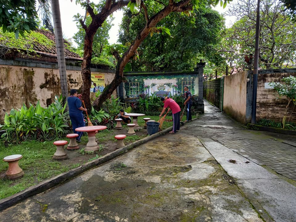 Tingkat Kebersihan Lingkungan, KUA Kecamatan Denpasar Selatan Lakukan Inovasi GELITIK