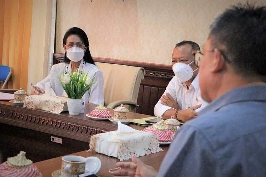 Audiensi Dalam Persiapan Seleksi Tilawatil Qur'an Dan Hadist (STQH) XXVI