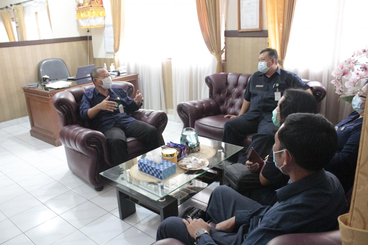 Kemenag Kabupaten Gianyar Lakukan Koordinasi Terkait Pembangunan ZI Pada Kantor Kementerian Agama Kota Denpasar