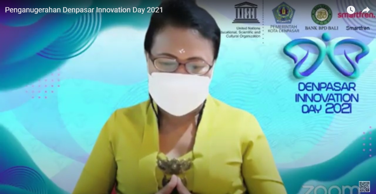 Penyuluh Agama Hindu PNS Hadir Membacakan Doa Secara Virtual Pada Acara Penganugerahaan Inovasi Denpasar Innovation Day 2021Penyuluh Agama Hindu PNS Hadir Membacakan Doa Secara Virtual Pada Acara Penganugerahaan Inovasi Denpasar Innovation Day 2021