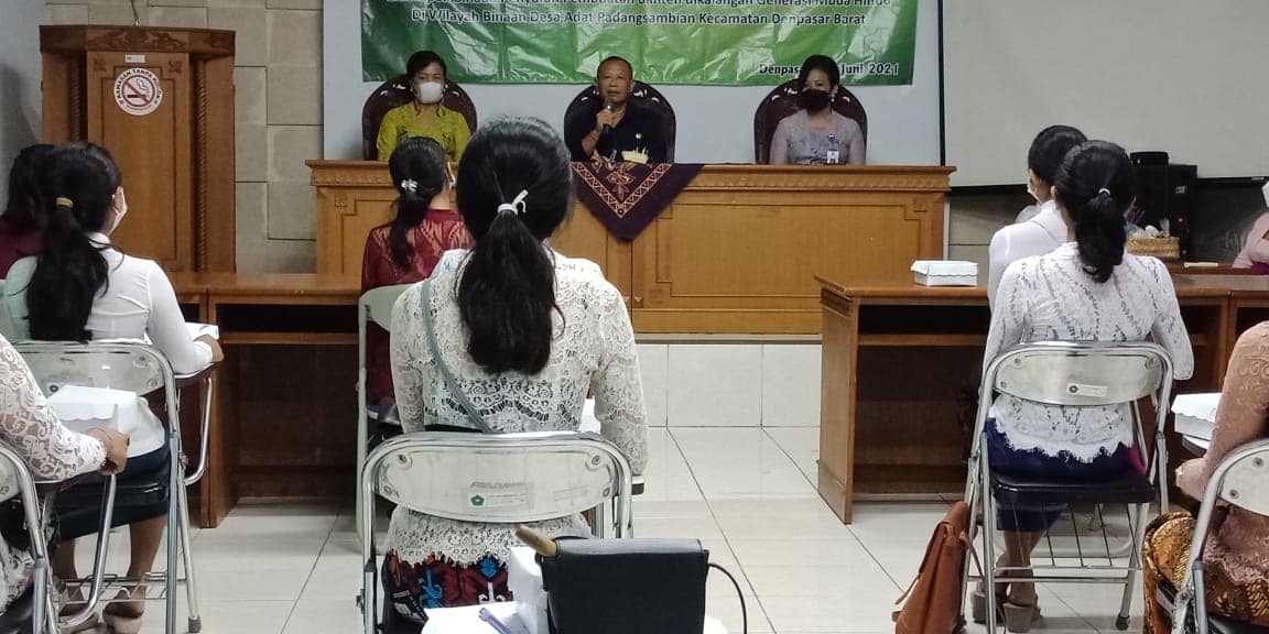 Pembinaan Pembuatan Banten Dikalangan Generasi Muda Hindu