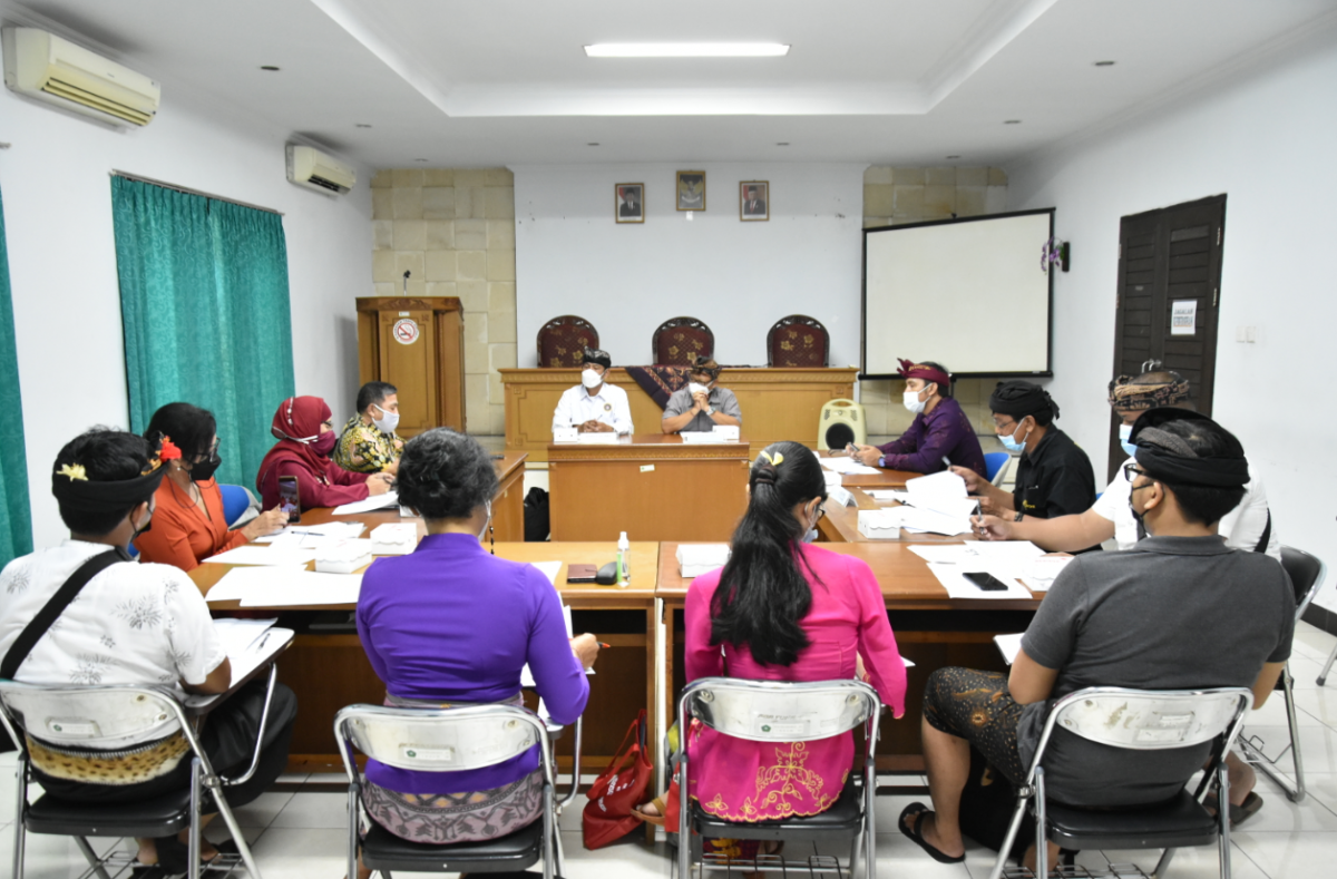 FGD Hasil Survei Nasional Kesalehan (sosial) umat Beragama antara Litbang Bekerja sama dengan Kemenag Kota Denpasar